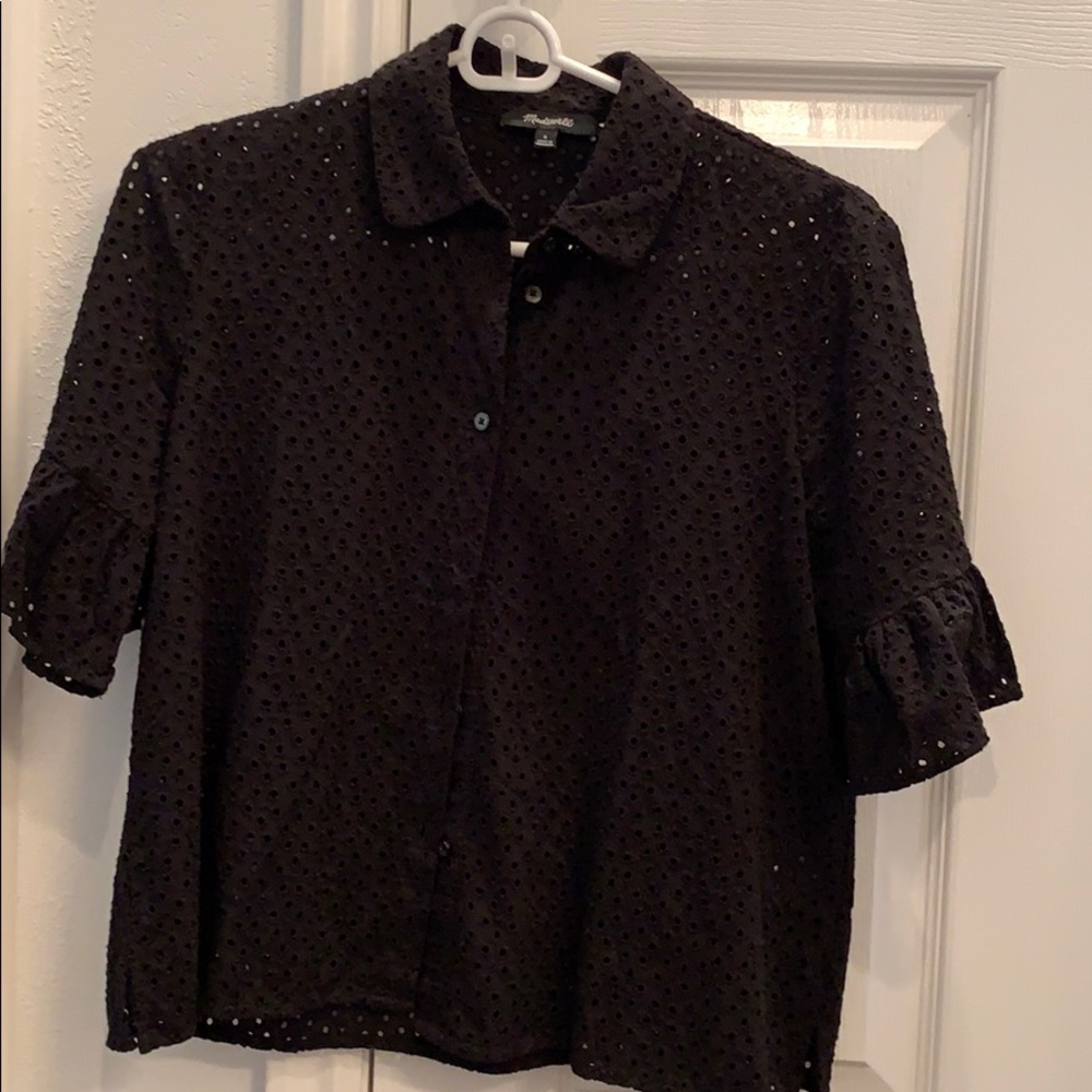 Madewell black eyelet blouse with cute sleeves- S
